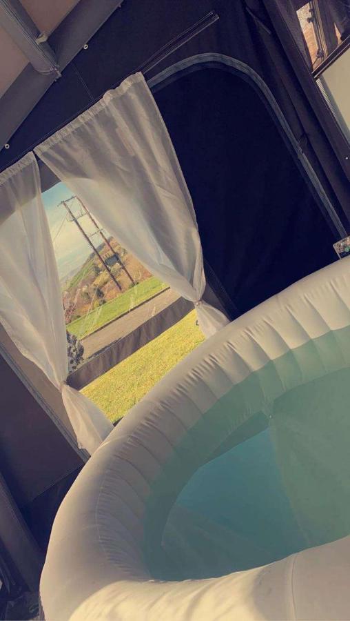 Rostrevor Valley Caravans With Private Hot Tub Kültér fotó